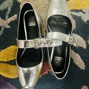 Dolce Vita Silver Metallic Slip-On Shoes size 7